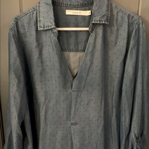 Womens top pullover like new